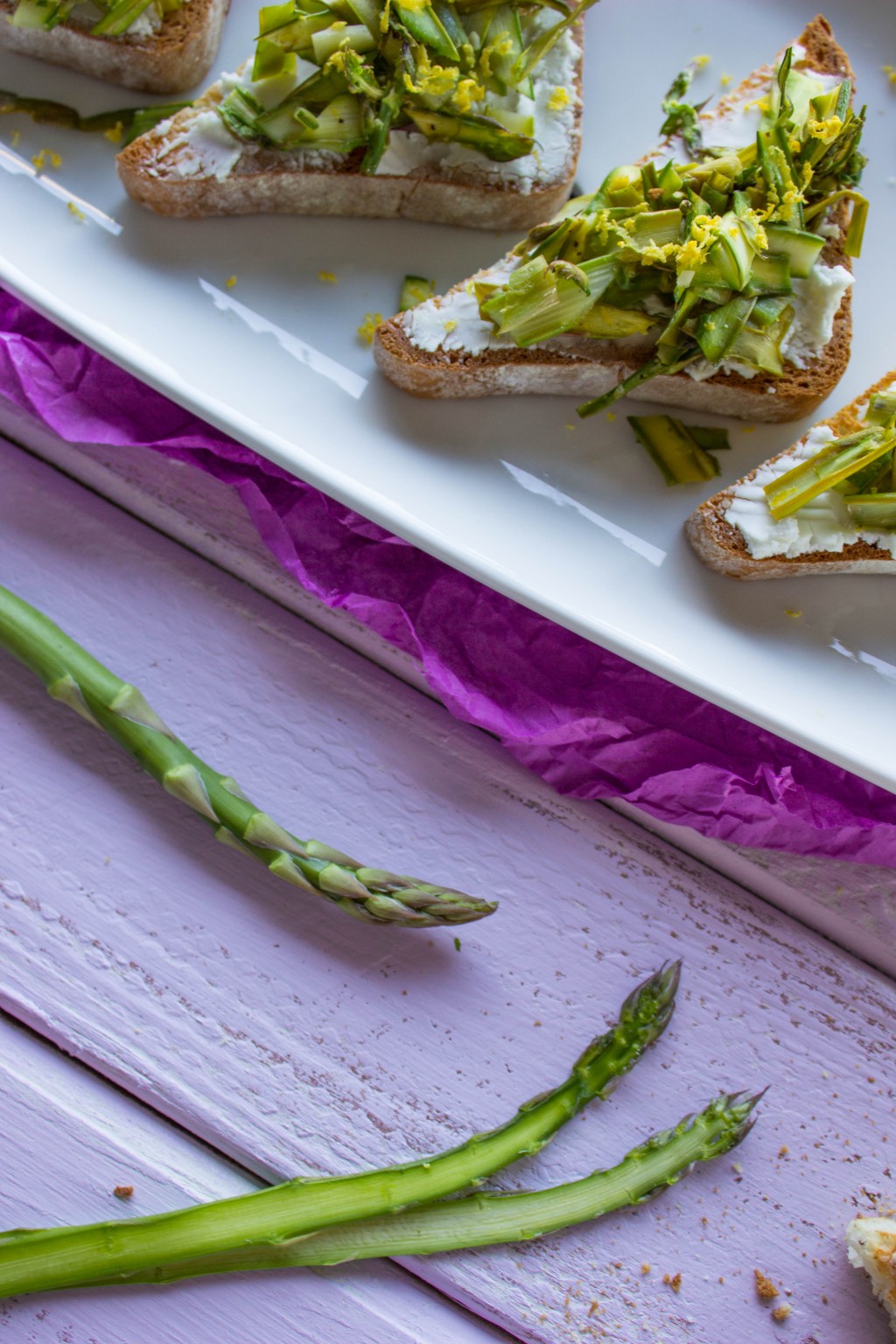 Asparagus and Goat Cheese Crostini She Likes Food