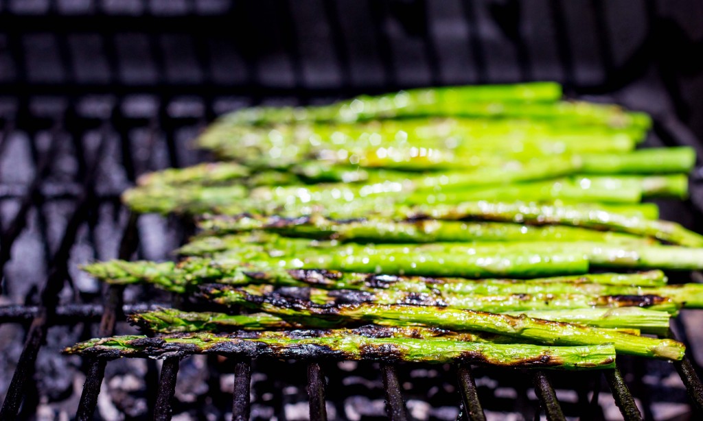 Grilled Asparagus and Corn Potato Salad-8296