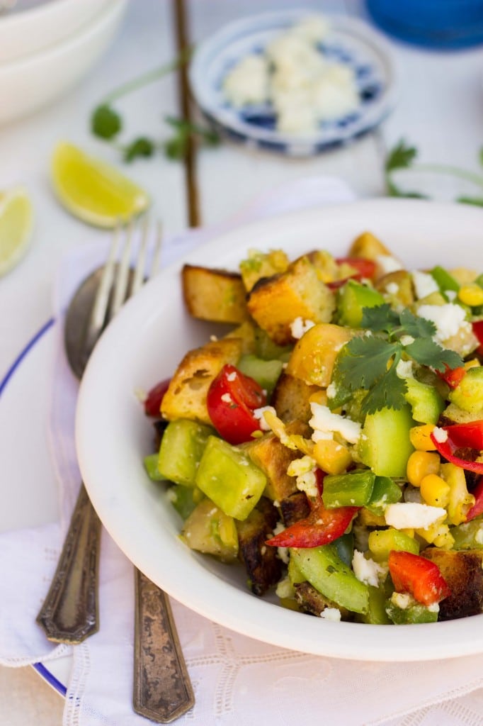 Green Tomato Southwest Panzanella Salad with Cilantro Lime Vinatgretteauto-9616