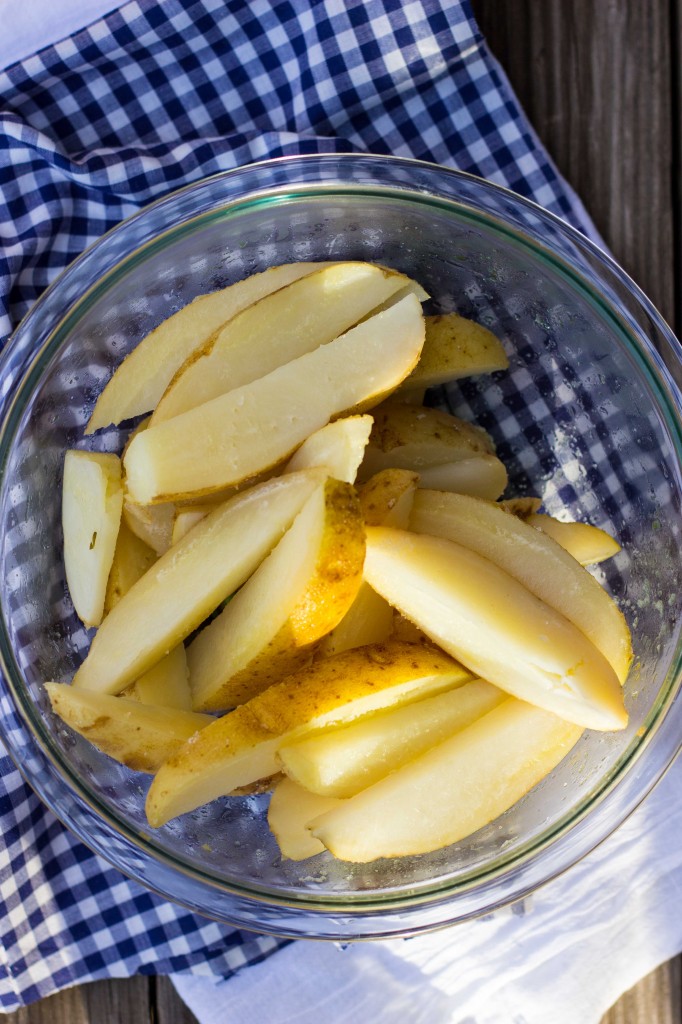 Salt & Vinegar Grilled Potato Wedges-0275