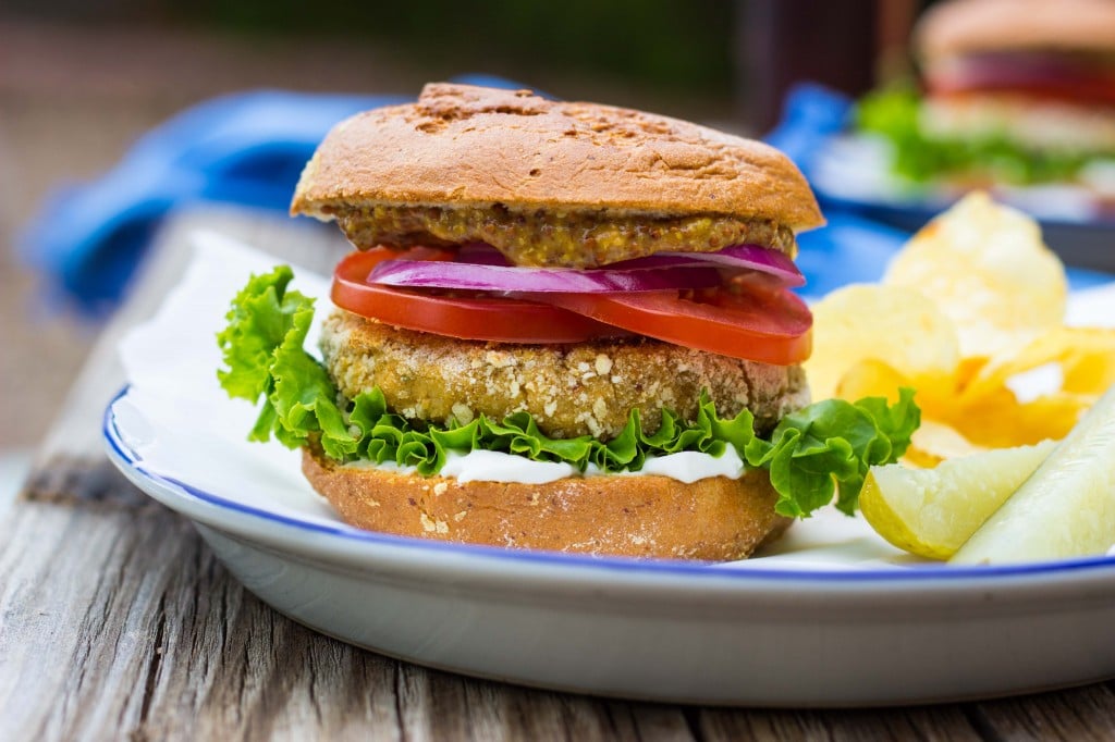 Vegan -Chicken- Patty Sandwiches-4702