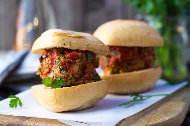 Vegetarian Mealball Sliders with Kale, White Beans & Feta-9086