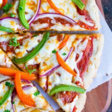 The Best &amp; Easiest Gluten Free Pizza Crust {vegan}-image