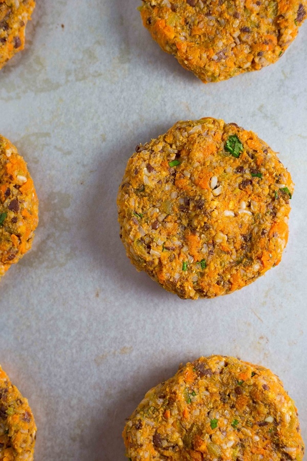 Green Chili and Sweet Potato Veggie Burgers-8712