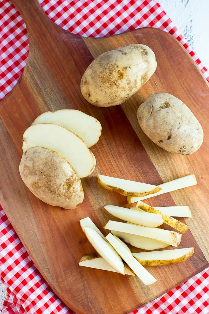 showing how to cut the perfect sized French fries from your potatoes