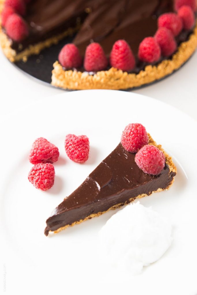 Healthy-Chocolate-Tart-Paleo-Vegan-Gluten-Free-Dairy-Free-11