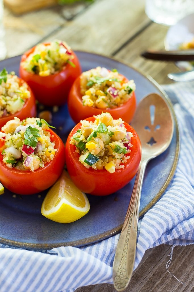 Quinoa and Chickpea Stuffed Tomatoess-0539