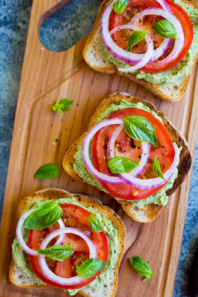 Basil Lemon and White Bean Toasts with Tomato-4501