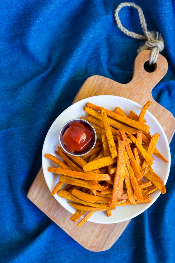 If you love regular sweet potato fries, then you will love these Moroccan Spiced Sweet Potato Fries!   They are full of great flavor and make for a perfect side dish!