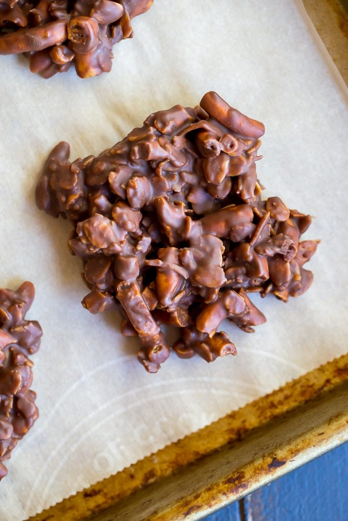 No Bake Chocolate Pretzel Peanut Butter Cookies!  So easy to make and they make for a delicious snack or dessert when you're craving cookies but don't want to turn on the oven! {gluten free}