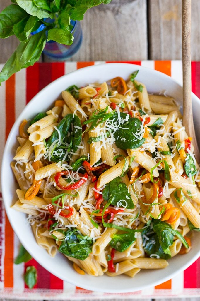 Balsamic Sweet Pepper Pasta with Spinach and Parmesan-5365