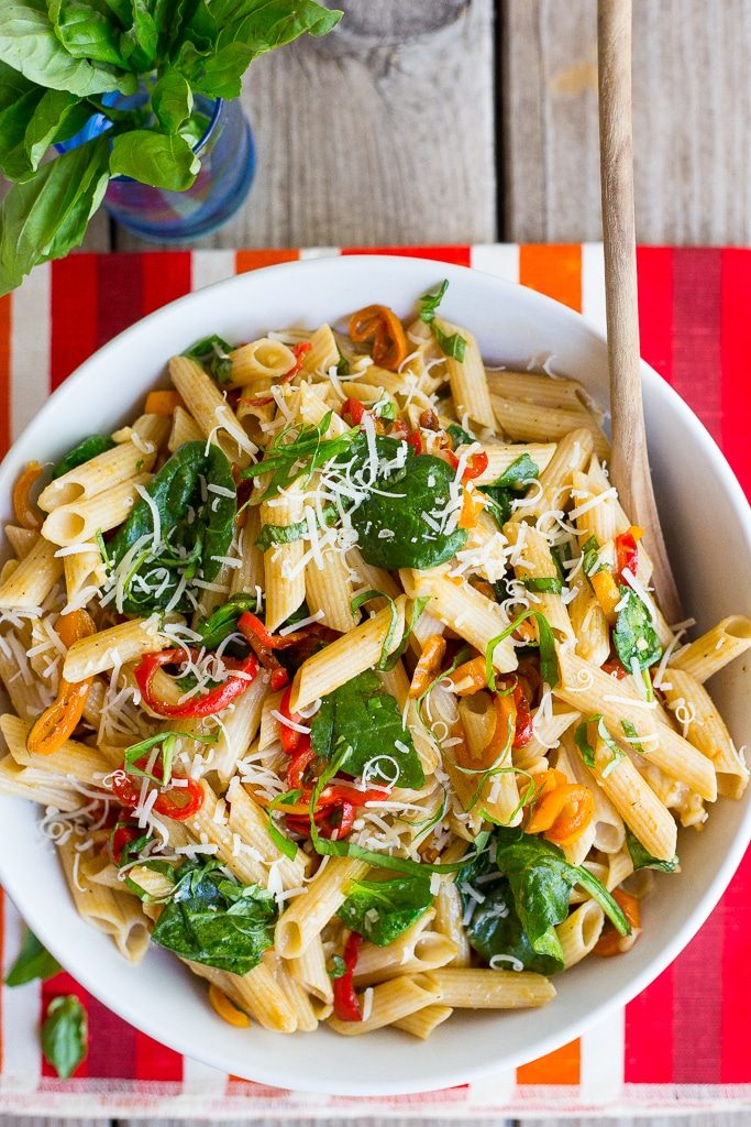 Balsamic Sweet Pepper Pasta with Spinach and Parmesan-5373