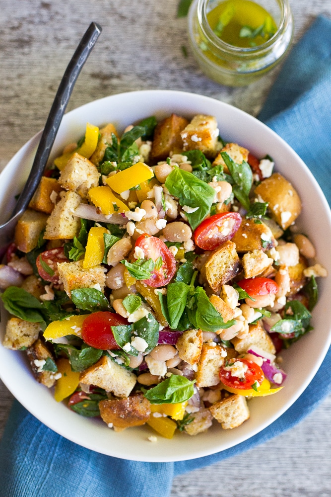 This Spinach and White Bean  Panzanella Salad with Basil Vinaigrette is fresh, filling and delicious!  It's the perfect meal for lunch that can also be made ahead! {gluten free}