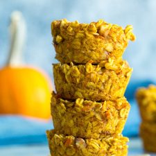 Healthy Pumpkin and Carrot Baked Oatmeal Cups-image