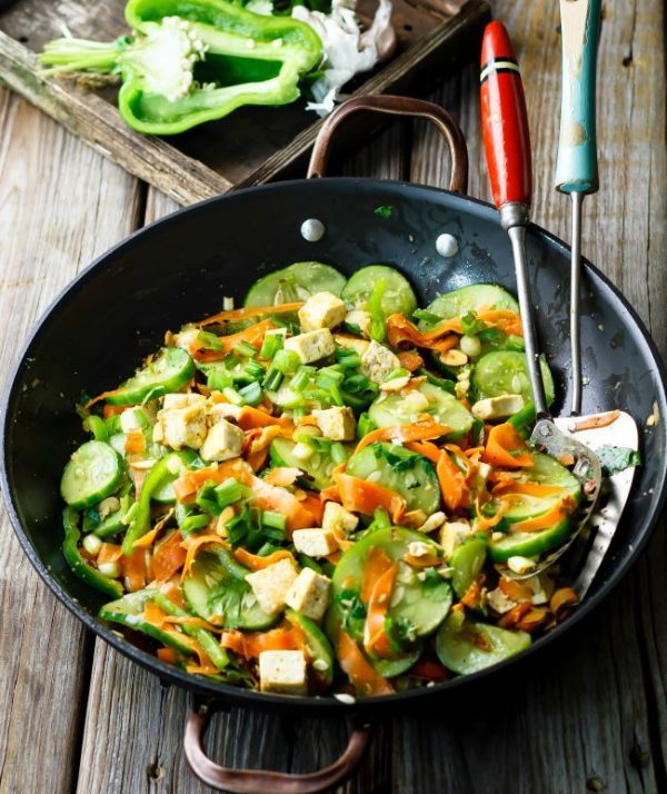 30 Vegetarian Main Dish Salad Recipes - She Likes Food