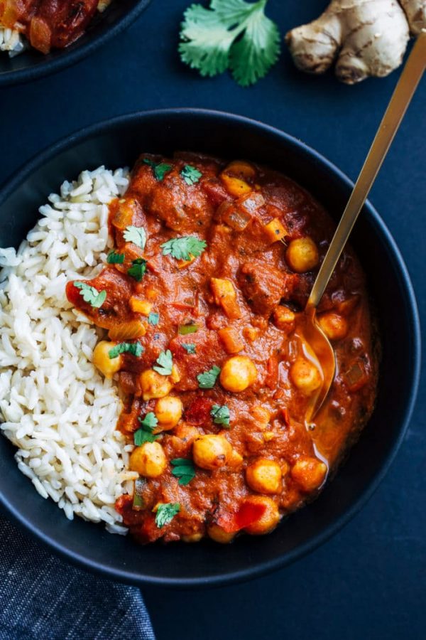 30 Easy Vegetarian One Pot Dinner Recipes - She Likes Food