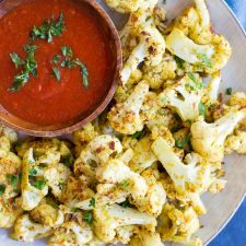 Baked Cauliflower Pizza Bites