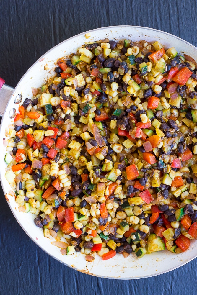 Make Ahead Enchilada Lunch Bowls - Cook these bowls on Sunday and you'll have a delicious and healthy lunch all week long!  They're gluten free and vegan!  Great vegetarian work lunch recipe!