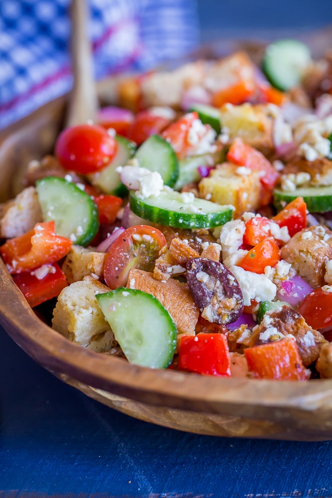 Easy Greek Panzanella Salad- You'll love this veggie packed, super flavorful salad that's filling too!  Vegetarian/Gluten Free/Summer Salad