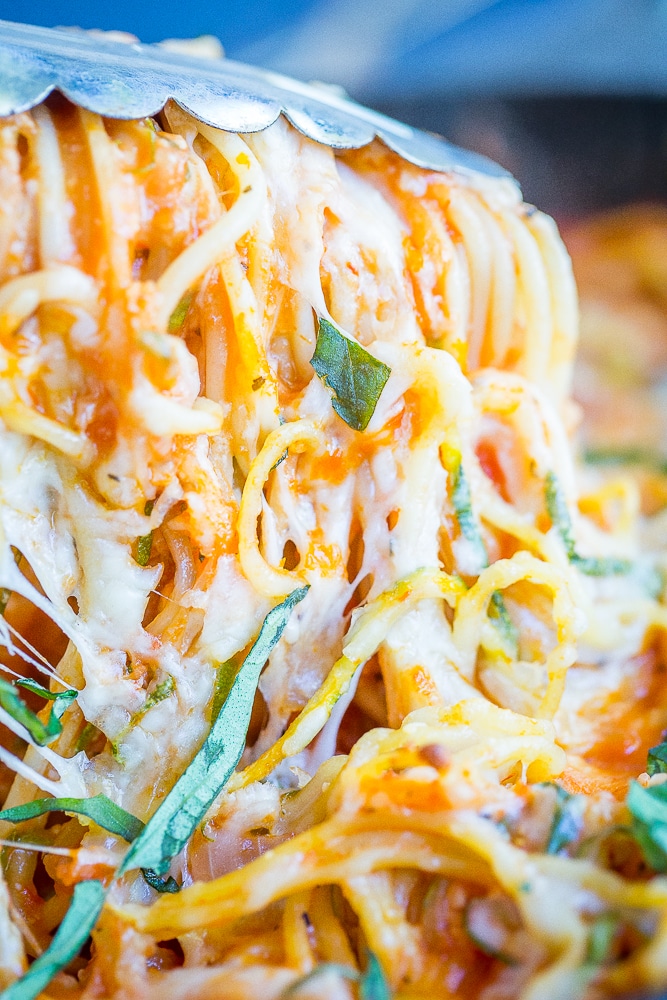 Lower Carb Zucchini Noodle Spaghetti Bake- This delicious pasta bake is packed with tons of zucchini and just small amount of pasta making it a great low carb dinner option. Vegetarian/ Quick and Easy Dinner/ Gluten Free/ Low Carb Dinner