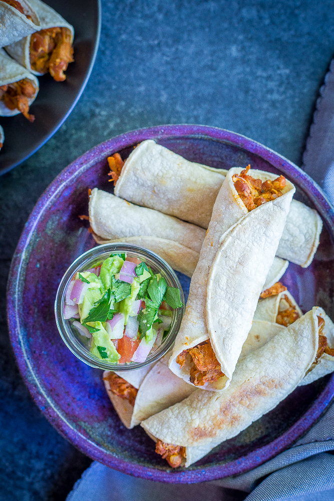 Jackfruit and Pinto Bean Baked Taquitos - This healthy and filling dinner is packed with tons of flavor and easy to make! Vegan/Gluten Free/Dinner/Vegetarian