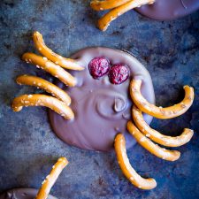 3 Ingredient Chocolate Bark Spiders-image