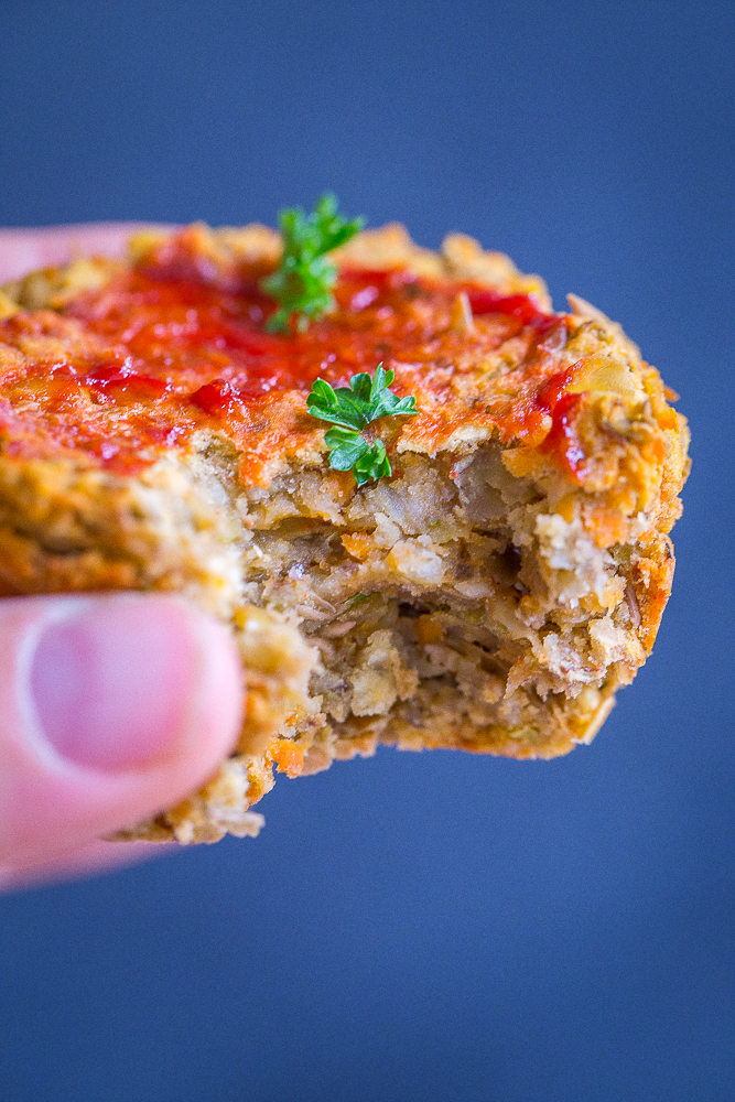 These Vegan Lentil Meatloaf Cups will be the perfect main dish for your vegan or vegetarian holiday table! They're flavorful, filling and healthy!