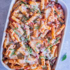 5 Ingredient Baked Ziti with Spinach and Chickpeas