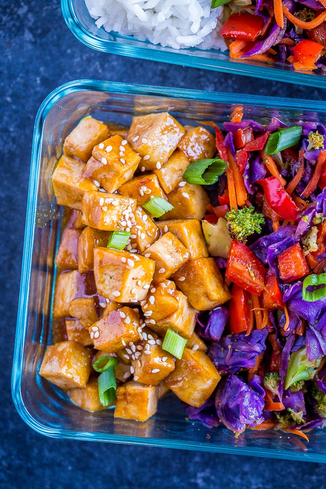 Close up of Sesame Ginger Tofu Meal Prep Bowls