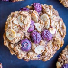 Blueberry Banana Baked Oatmeal Cups-image