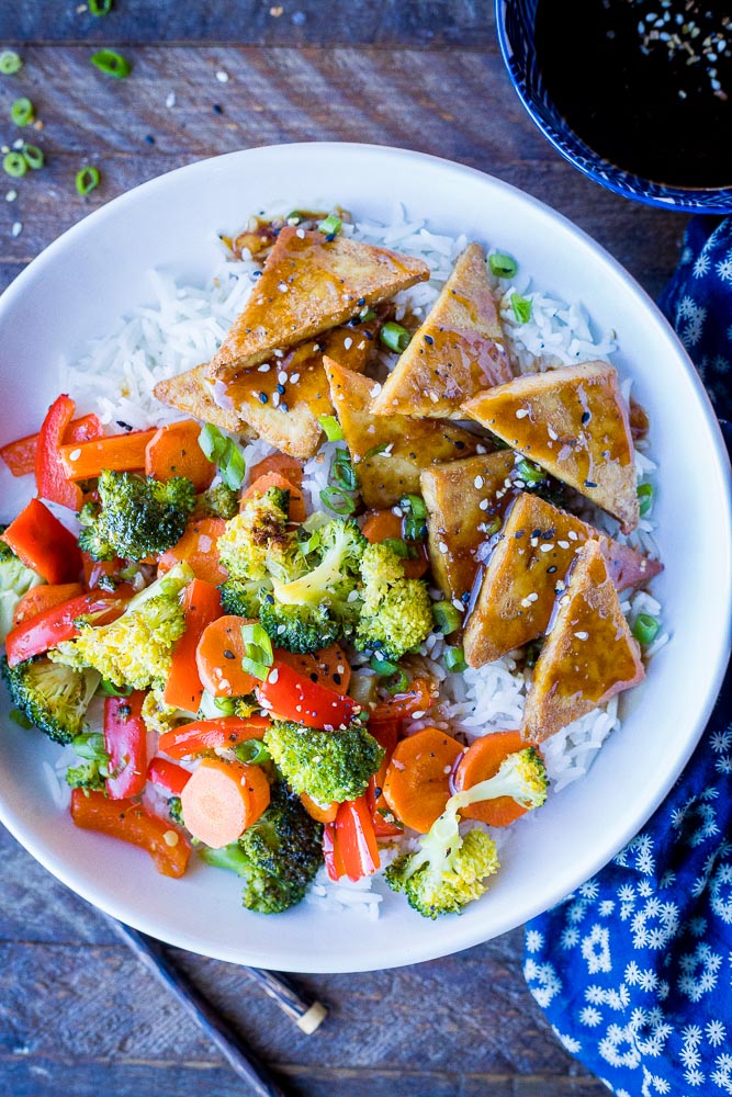 Big bowl of teriyaki tofu with vegetable and rice