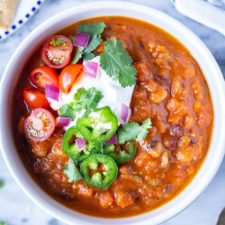 The BEST Vegetarian Chili Recipe-image