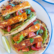 Vegetarian Fajitas with Halloumi Cheese-image