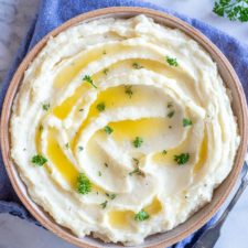 Creamy Vegan Mashed Potatoes-image