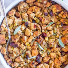 Vegan Stuffing with Sage &amp; Green Apple-image