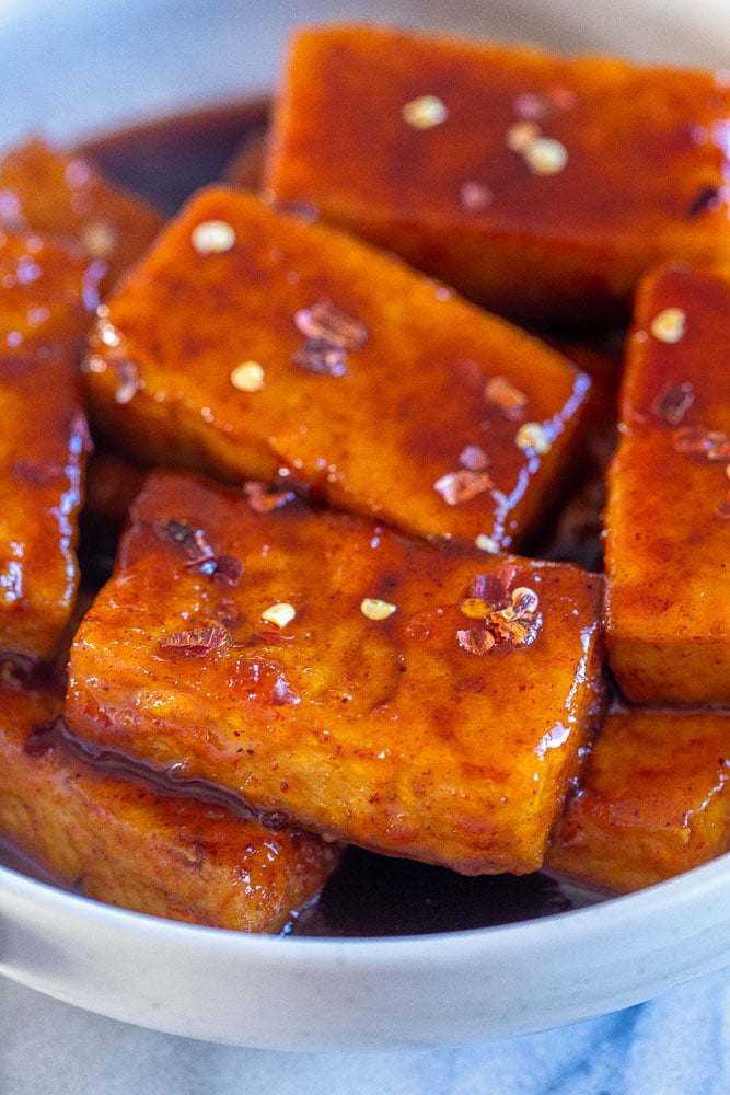 close up of glazed tofu