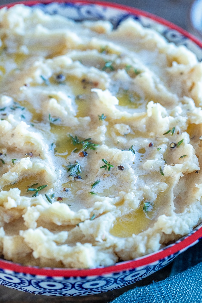 close up of caramelized onion mashed potatoes with goat cheese