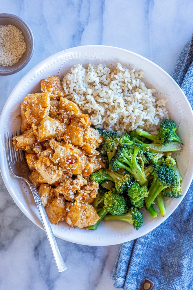 Sweet and Spicy Chili Tofu Bowls - She Likes Food