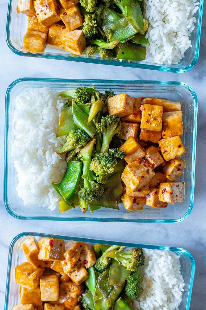 sweet and spicy chili tofu bowls for meal prep with rice and broccoli