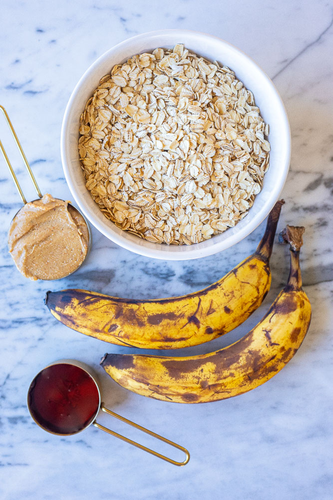 The ingredients you need to make these 4 ingredient peanut butter banana cookies