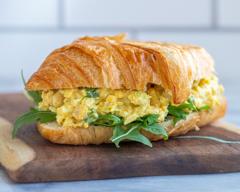 the best egg salad recipe on a sandwich