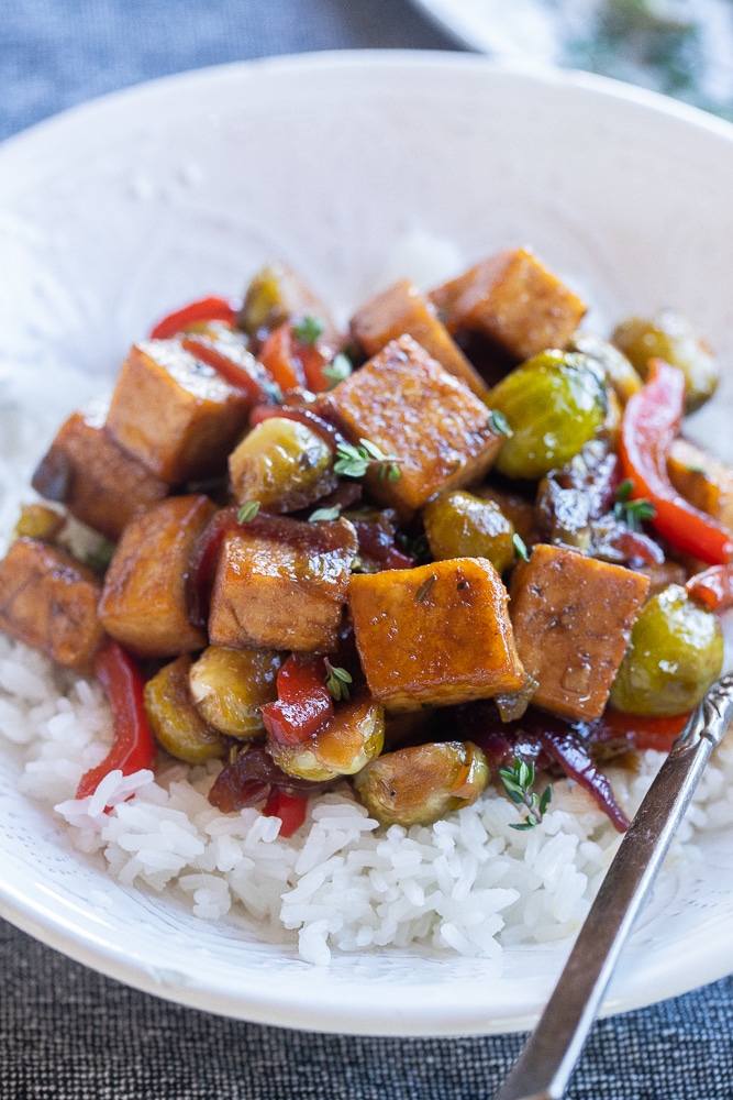 close up of balsamic tofu with vegetables in a bowl