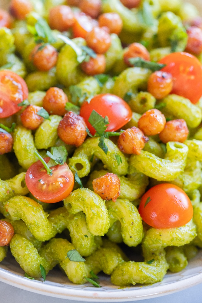 close up of herby lemon pasta with chickpeas