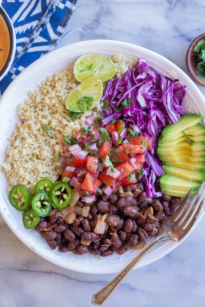 quinoa bowls without the chipotle tahini sauce on top